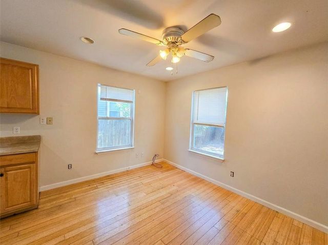 4516 Russell DR B Bottom, Austin, TX 78745
