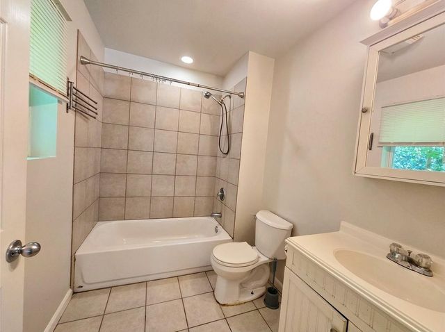4516 Russell DR B Bottom, Austin, TX 78745