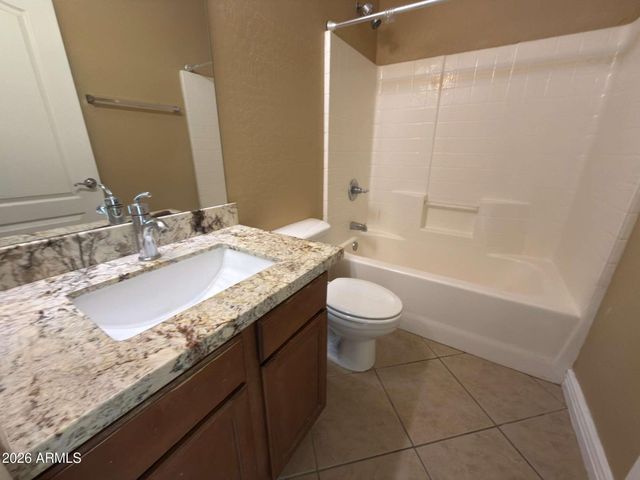 7157 W GLOBE Avenue, Phoenix, AZ 85043