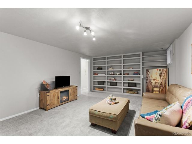 6487 Independence Way, Arvada, CO 80004