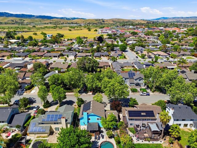 1750 Severinsen Street, Hollister, CA 95023