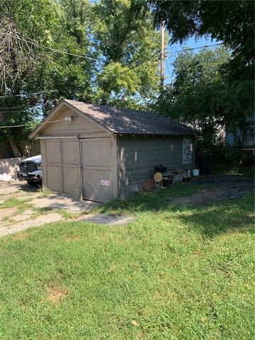1533 Chelsea Avenue, Kansas City, MO 64127
