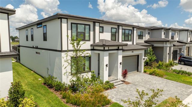 10018 VOYAGER WAY, Orlando, FL 32821