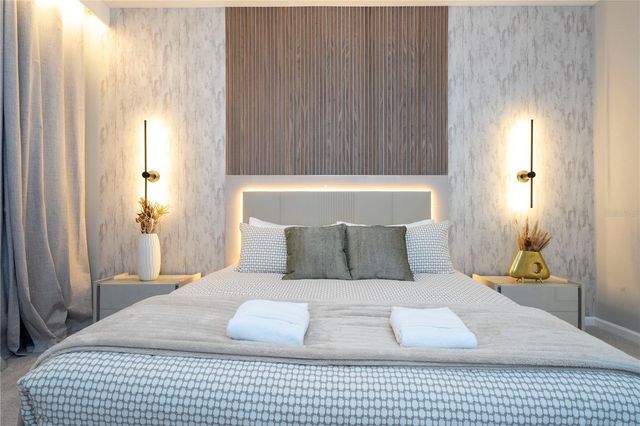 10018 VOYAGER WAY, Orlando, FL 32821