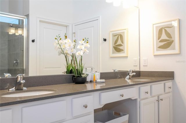 10018 VOYAGER WAY, Orlando, FL 32821