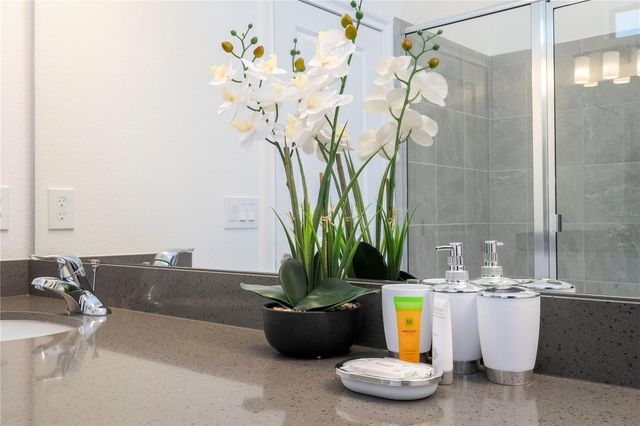 10018 VOYAGER WAY, Orlando, FL 32821