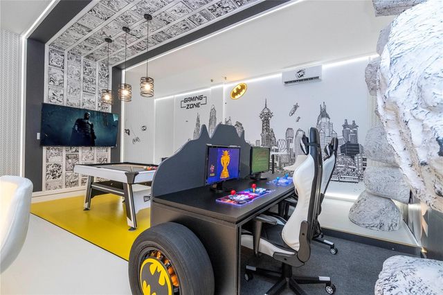 10018 VOYAGER WAY, Orlando, FL 32821