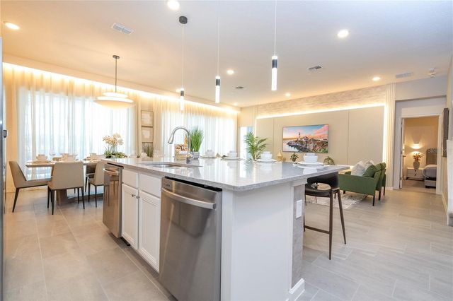 10018 VOYAGER WAY, Orlando, FL 32821