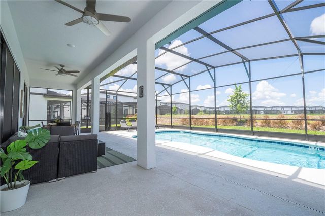 10018 VOYAGER WAY, Orlando, FL 32821