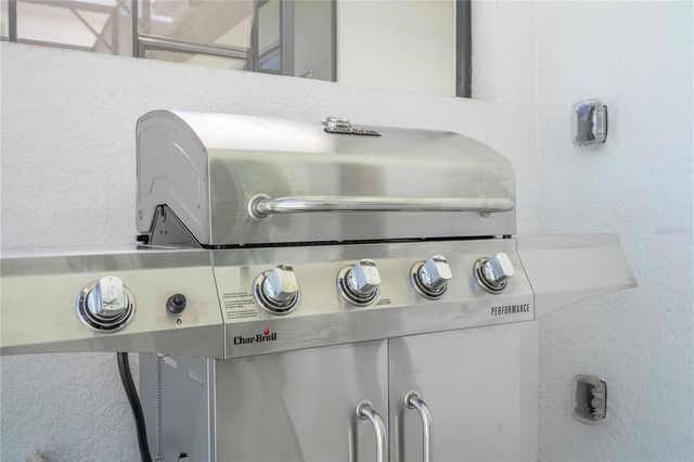 10018 VOYAGER WAY, Orlando, FL 32821