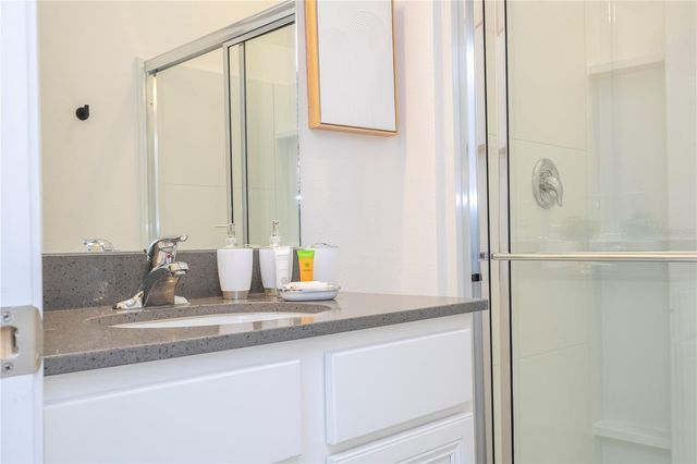 10018 VOYAGER WAY, Orlando, FL 32821