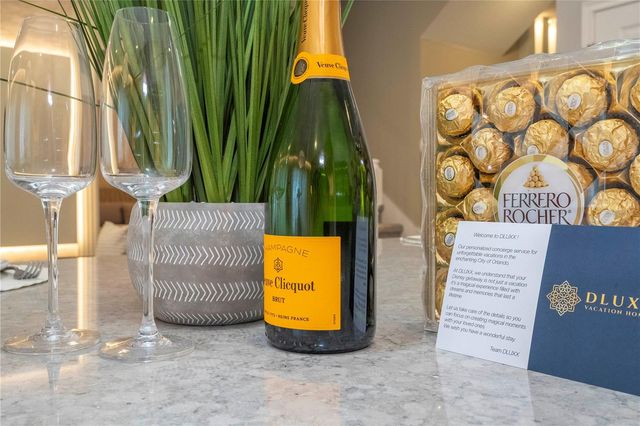 10018 VOYAGER WAY, Orlando, FL 32821