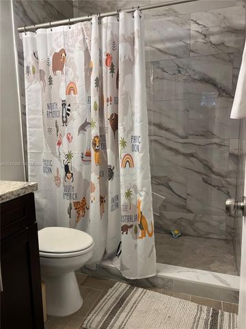 11331 SW 9th Ct, Pembroke Pines, FL 33025