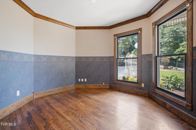 101 Knobb Hill Road, Johnson City, TN 37601
