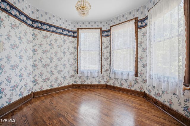 101 Knobb Hill Road, Johnson City, TN 37601