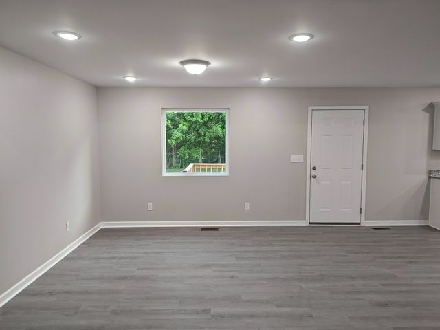 689 W Main St, Alexandria, TN 37012