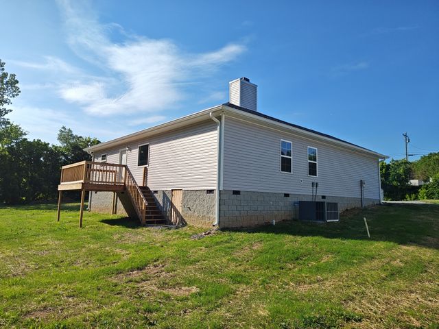 689 W Main St, Alexandria, TN 37012