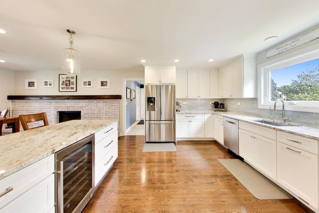 25371 W MARILYN MEADOW Court, Wauconda, IL 60084