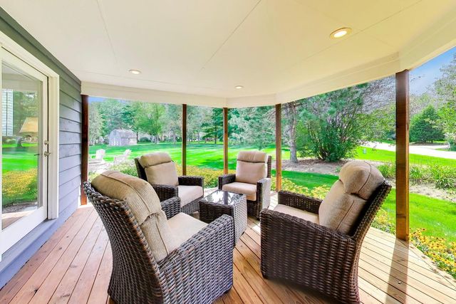 25371 W MARILYN MEADOW Court, Wauconda, IL 60084