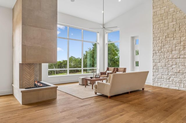 8708 Acuarela CT, Austin, TX 78735