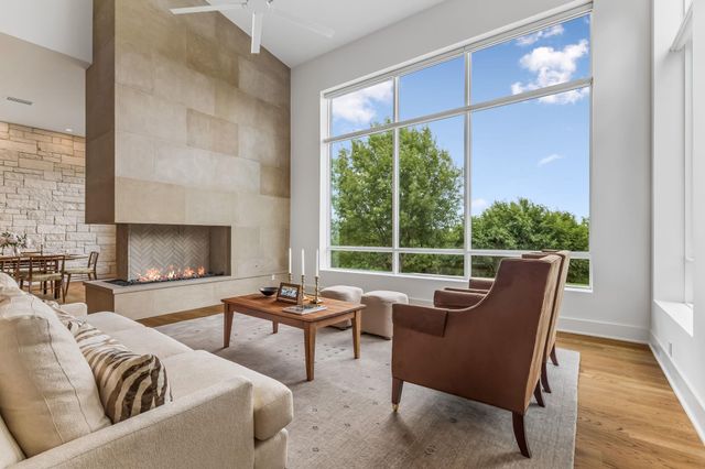 8708 Acuarela CT, Austin, TX 78735
