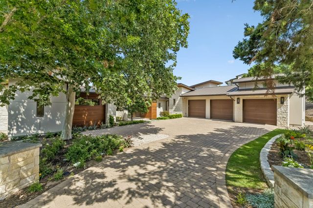 8708 Acuarela CT, Austin, TX 78735