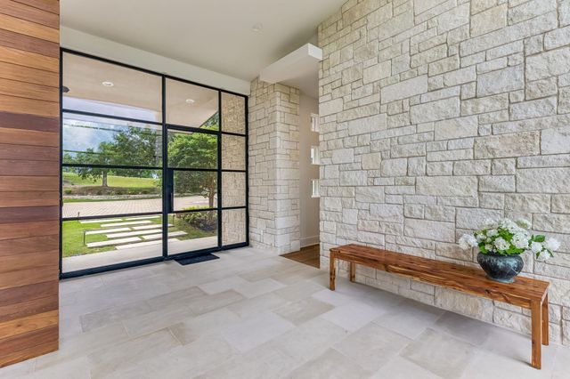 8708 Acuarela CT, Austin, TX 78735