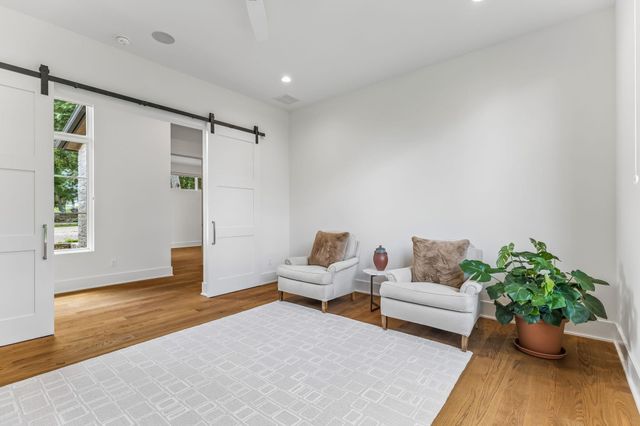8708 Acuarela CT, Austin, TX 78735