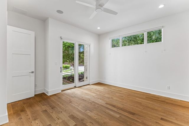 8708 Acuarela CT, Austin, TX 78735