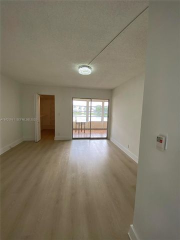 1903 Bermuda Cir D2, Coconut Creek, FL 33066