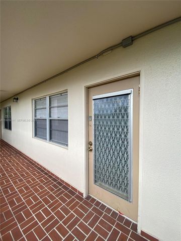 1903 Bermuda Cir D2, Coconut Creek, FL 33066