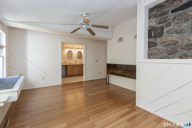1 Boat Road, Danbury, CT 06811