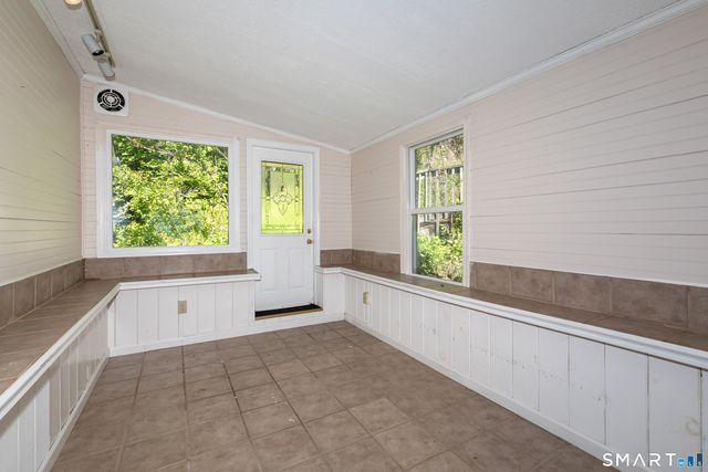 1 Boat Road, Danbury, CT 06811
