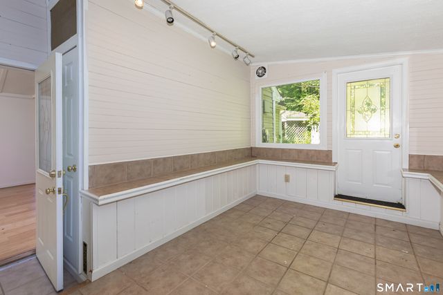 1 Boat Road, Danbury, CT 06811
