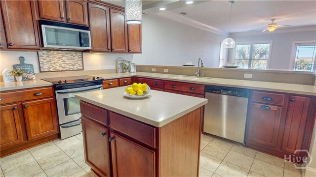 2805 River Oaks Drive, Richmond Hill, GA 31324