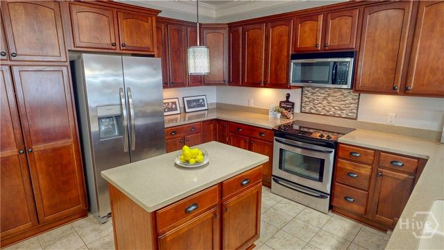 2805 River Oaks Drive, Richmond Hill, GA 31324