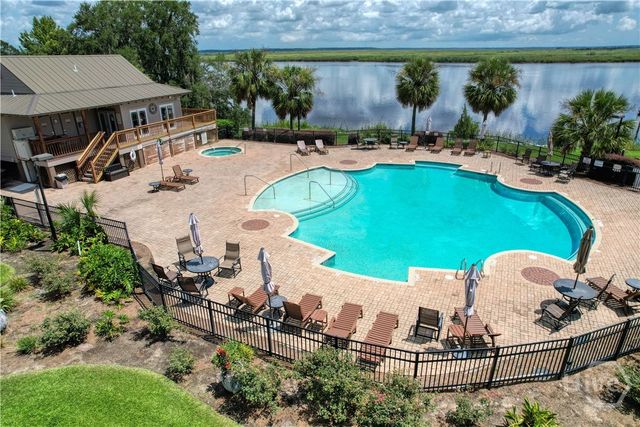 2805 River Oaks Drive, Richmond Hill, GA 31324