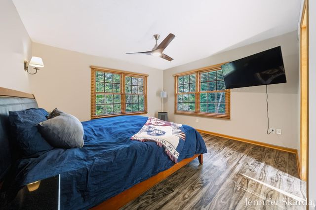 4530 Summit Forest Drive NE 14, Rockford, MI 49341