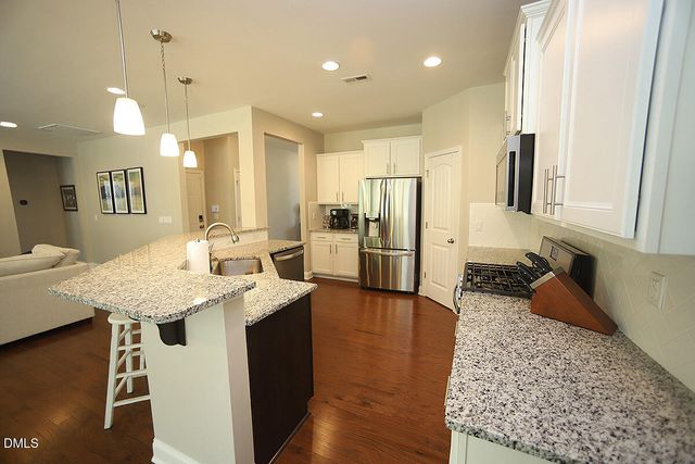 2909 Long Meadow Lane, Durham, NC 27703