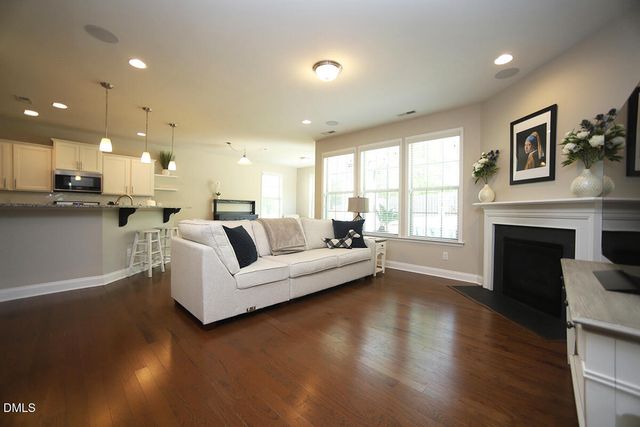 2909 Long Meadow Lane, Durham, NC 27703