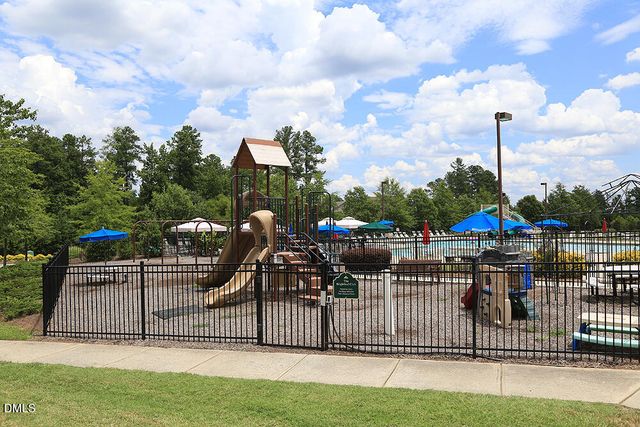 2909 Long Meadow Lane, Durham, NC 27703