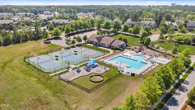 2909 Long Meadow Lane, Durham, NC 27703