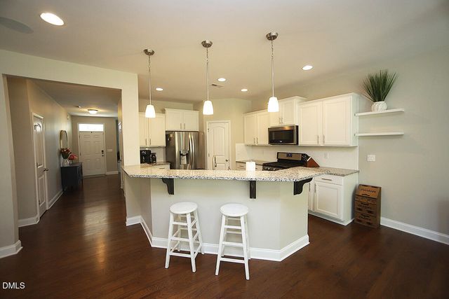 2909 Long Meadow Lane, Durham, NC 27703