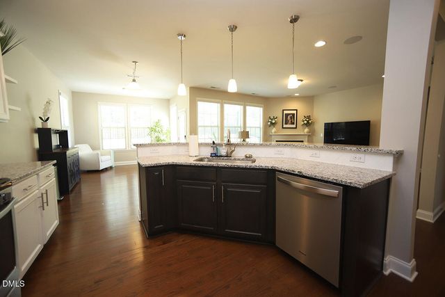 2909 Long Meadow Lane, Durham, NC 27703