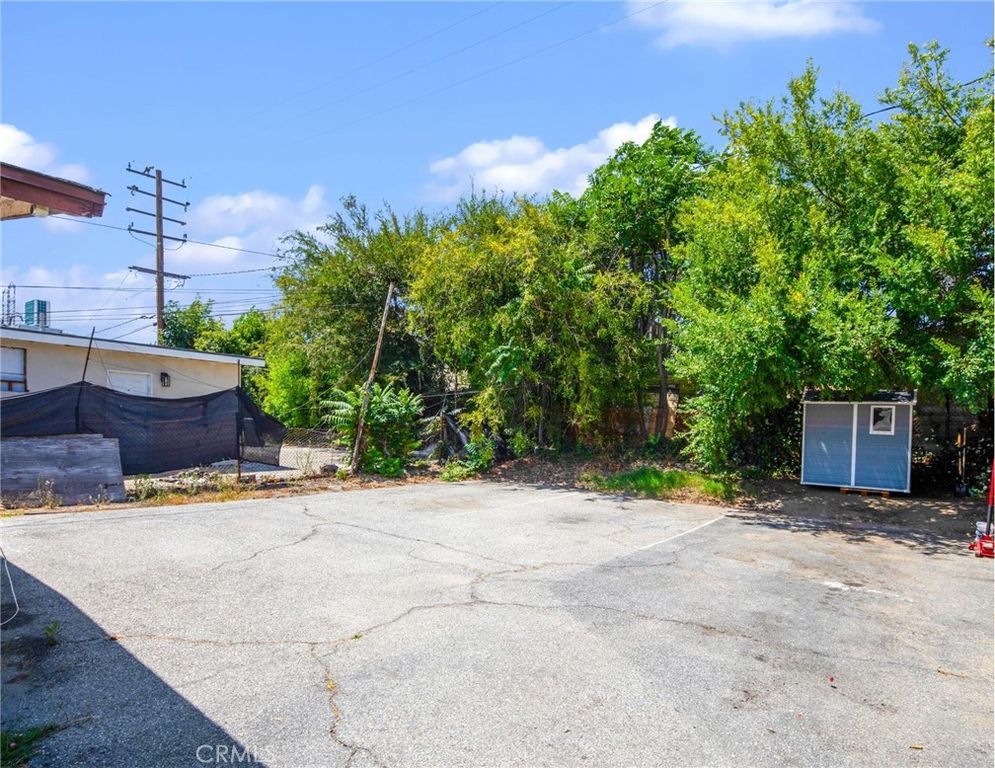 Image 15 of property listing at 1341 -1343 E Las Tunas Drive, San Gabriel, CA 91776