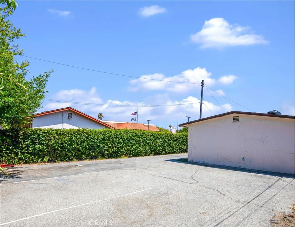 Image 17 of property listing at 1341 -1343 E Las Tunas Drive, San Gabriel, CA 91776