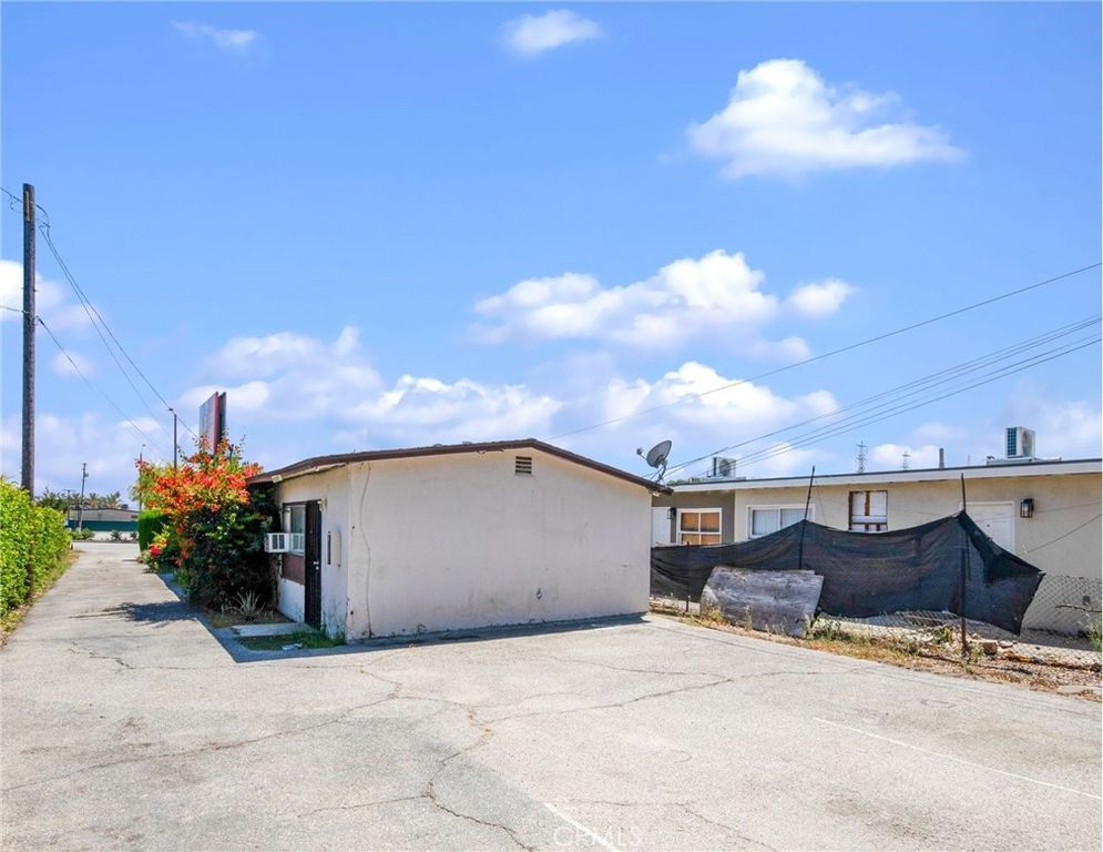 Image 18 of property listing at 1341 -1343 E Las Tunas Drive, San Gabriel, CA 91776