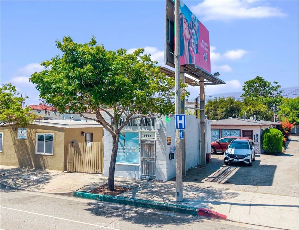 Image 26 of property listing at 1341 -1343 E Las Tunas Drive, San Gabriel, CA 91776