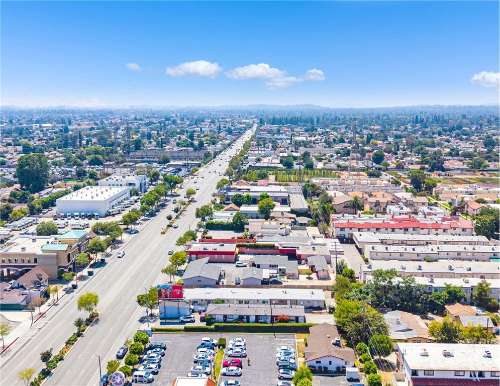 Image 33 of property listing at 1341 -1343 E Las Tunas Drive, San Gabriel, CA 91776