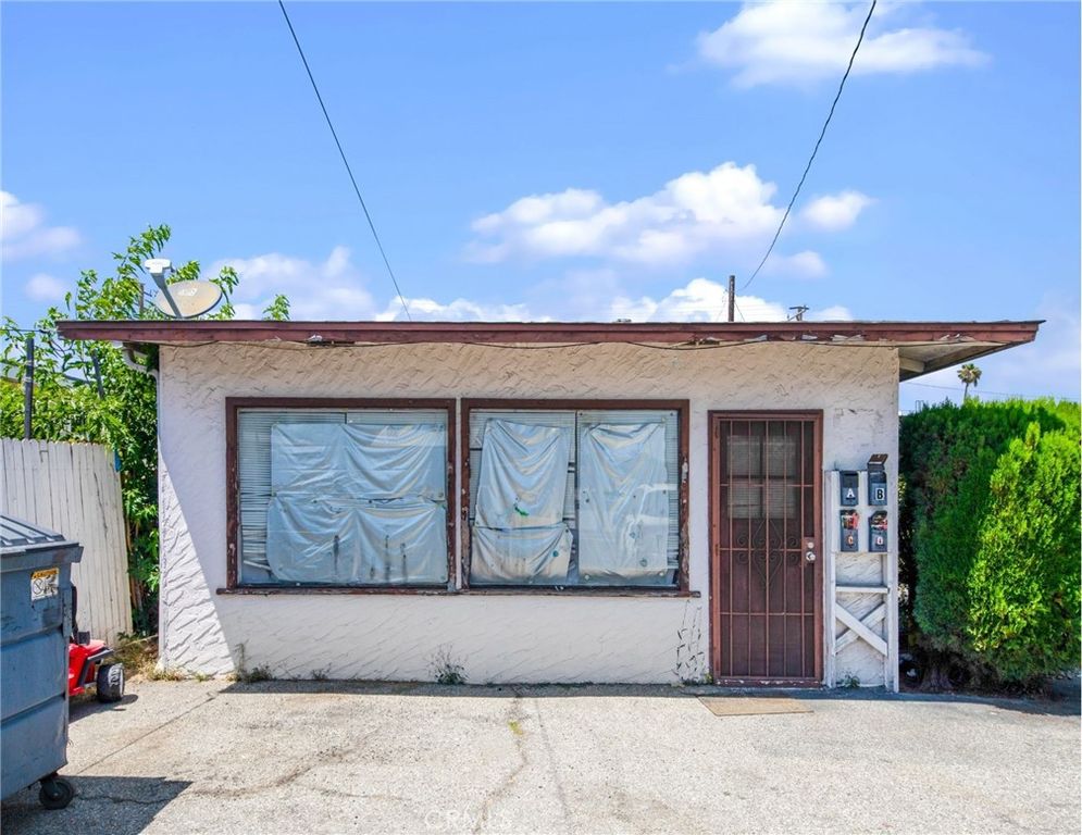 Image 8 of property listing at 1341 -1343 E Las Tunas Drive, San Gabriel, CA 91776